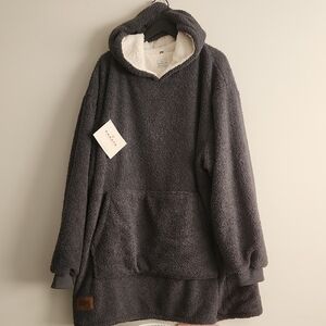 Kanata Blanket NWT Costal Hoodie Size L/XL